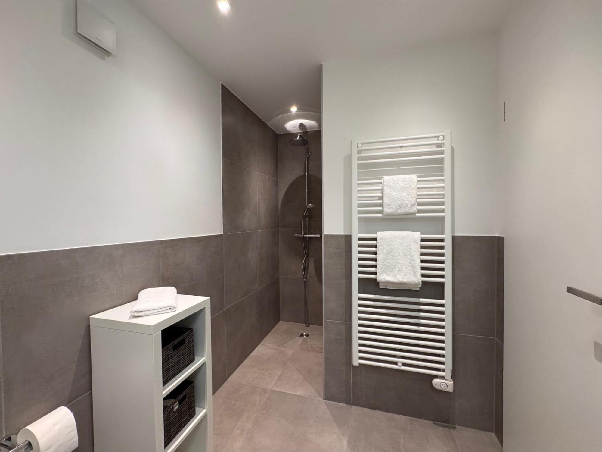 Aparthotel Adapt *